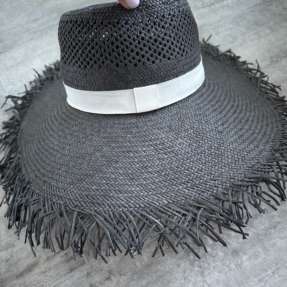 J. CREW FRAYED EDGE RAFFIA BEACH HAT Size S/M - Picture 4 of 8
